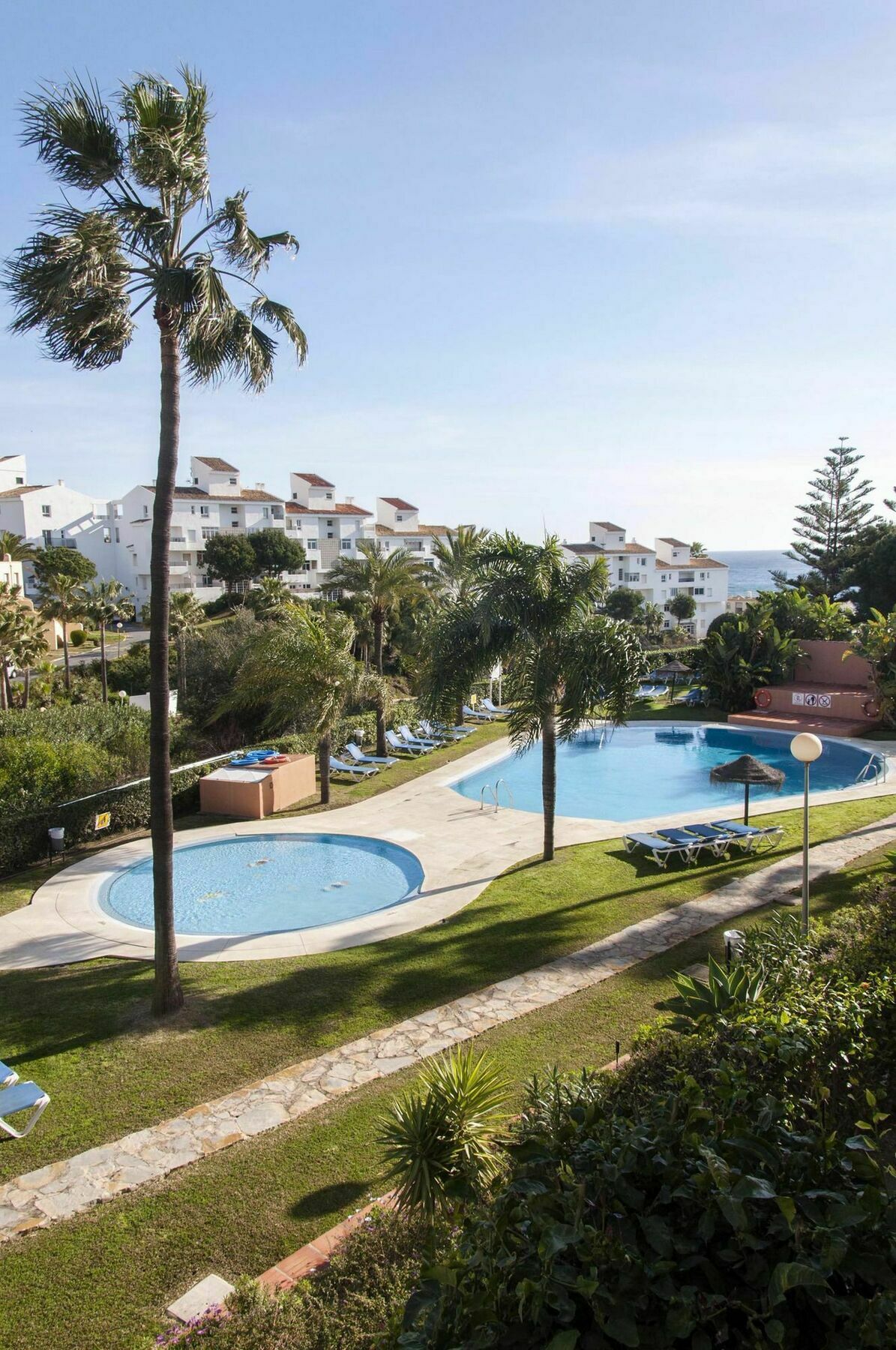 Marina Del Sol Apartment By Rafleys Fuengirola Exterior photo